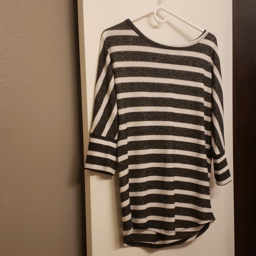 Mix by 41 Hawthorn Corinna Brushed Dolman Knit Top